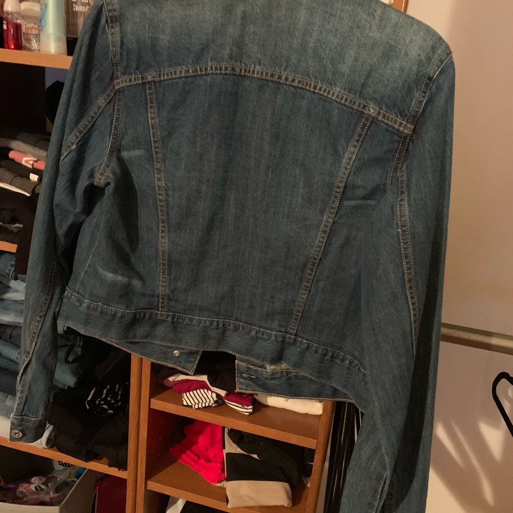 Jean Jacket - Picture 2 of 3